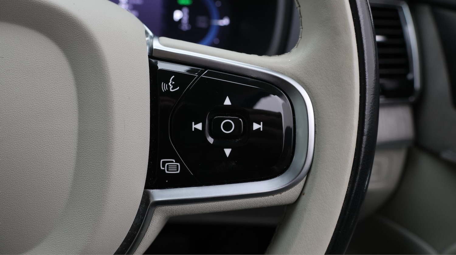 Used Volvo XC90 2022 for sale - 76584246: Photo 27