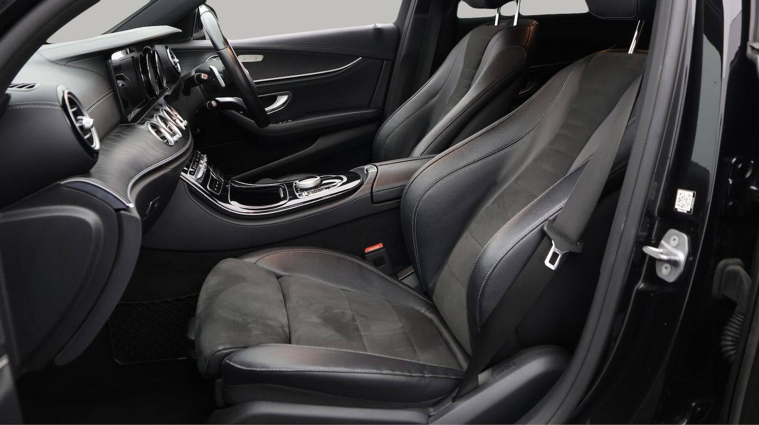 Used Mercedes-Benz E Class 2018 for sale - 76485562: Photo 15