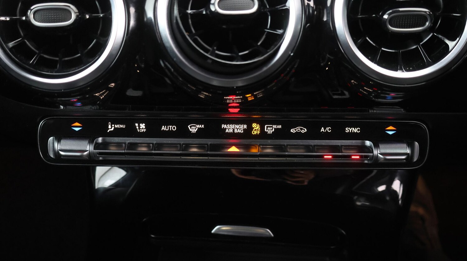 Used Mercedes-Benz A-Class 2020 for sale - 77675498: Photo 12