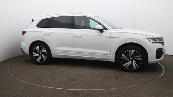 Used Volkswagen Touareg 2021 for sale - 76152319: Photo 49