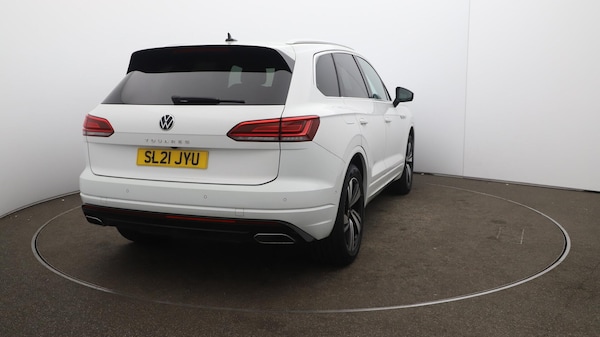 Used Volkswagen Touareg 2021 for sale - 76152319: Photo 57