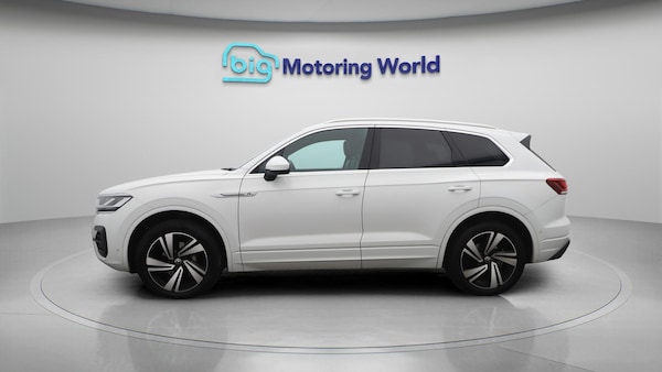 Used Volkswagen Touareg 2021 for sale - 76152319: Photo 5