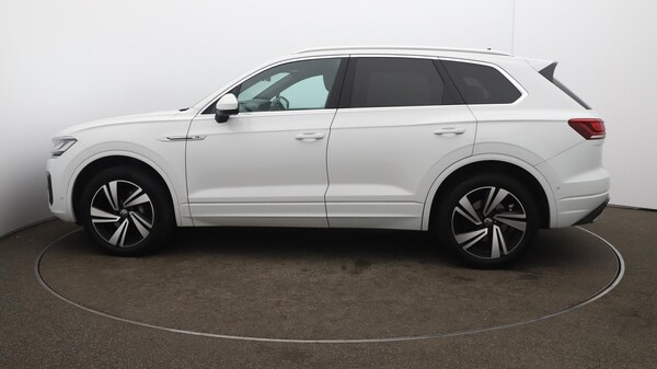 Used Volkswagen Touareg 2021 for sale - 76152319: Photo 65