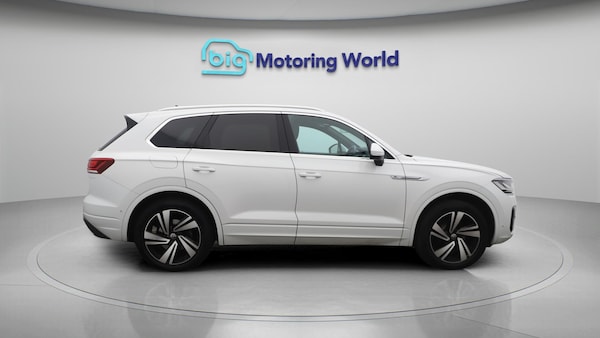 Used Volkswagen Touareg 2021 for sale - 76152319: Photo 9