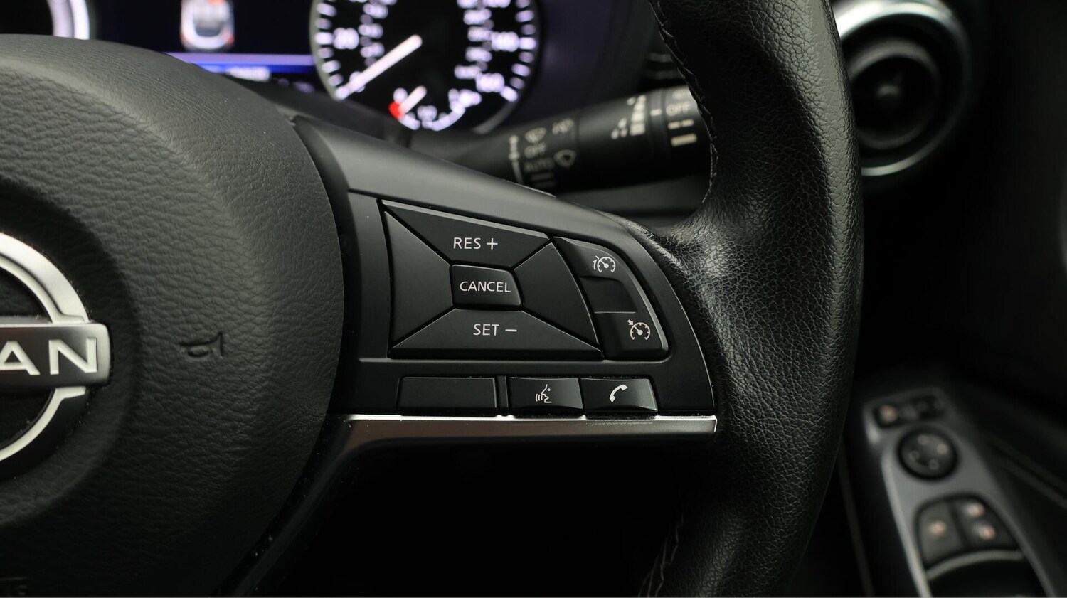 Used Nissan Juke 2023 for sale - 76457814: Photo 26