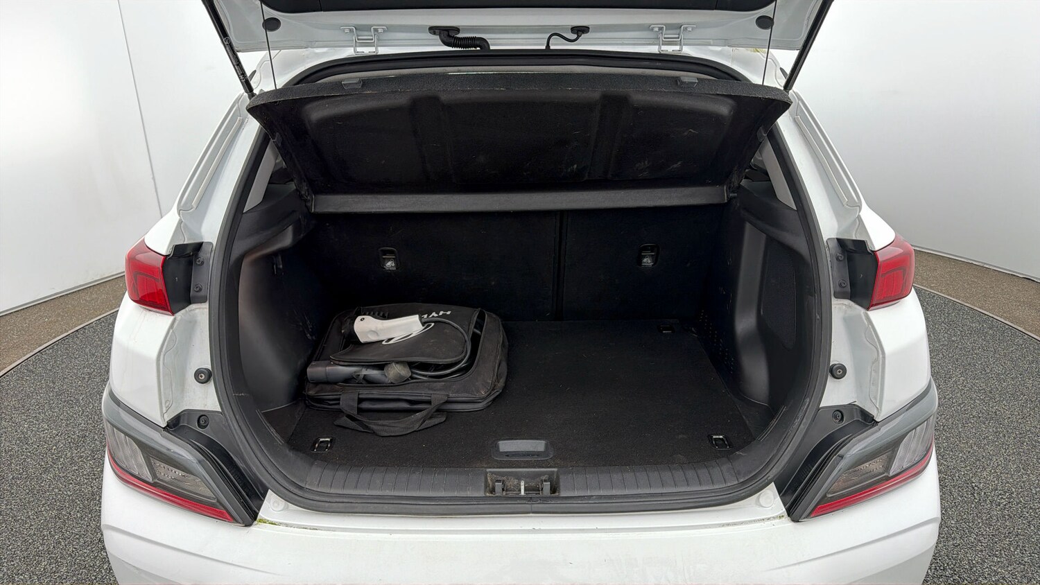 Used Hyundai KONA 2023 for sale - 78166161: Photo 16