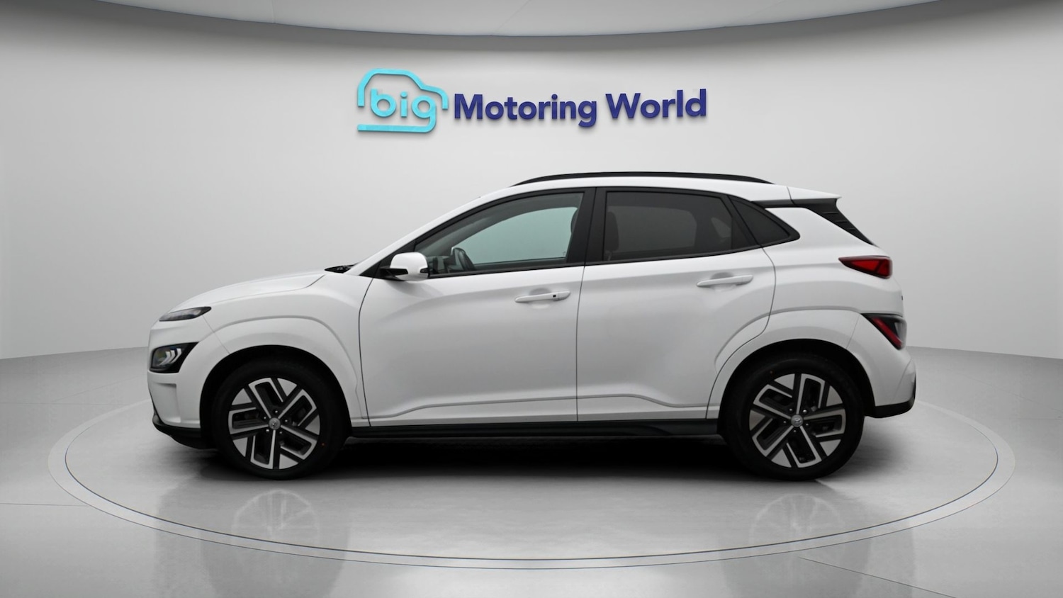 Used Hyundai KONA 2023 for sale - 78166161: Photo 4