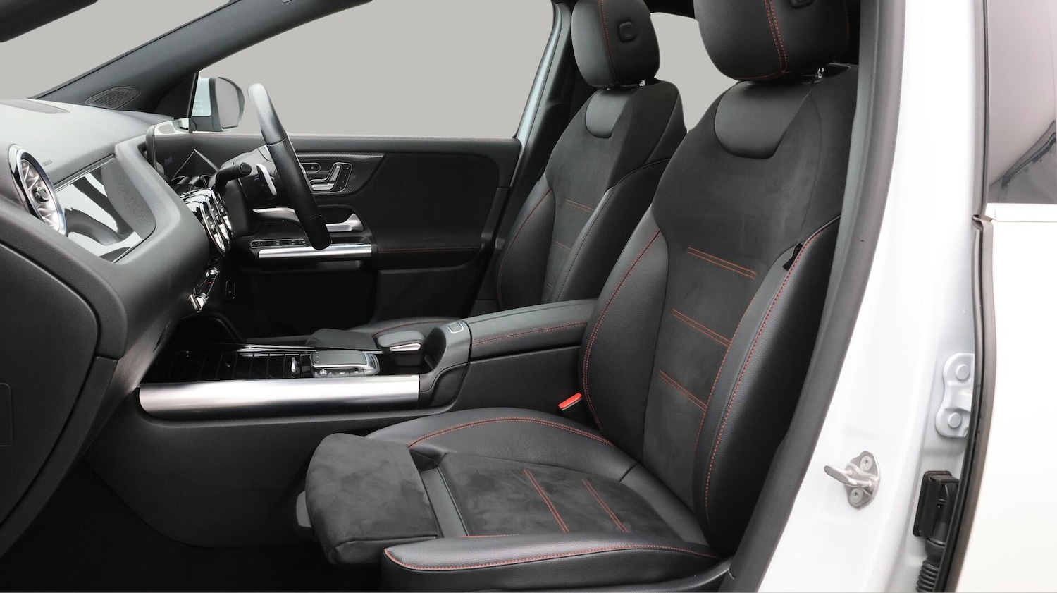 Used Mercedes-Benz GLA 2021 for sale - 76432117: Photo 15