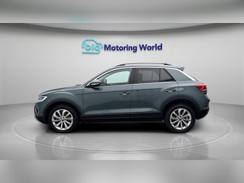 Used Volkswagen T-Roc 2025 for sale - 78937761: Photo