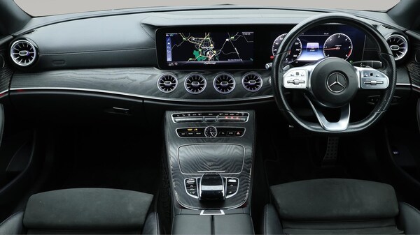 Used Mercedes-Benz E Class 2020 for sale - 76270959: Photo 14