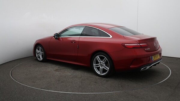 Used Mercedes-Benz E Class 2020 for sale - 76270959: Photo 65