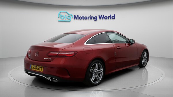 Used Mercedes-Benz E Class 2020 for sale - 76270959: Photo 8