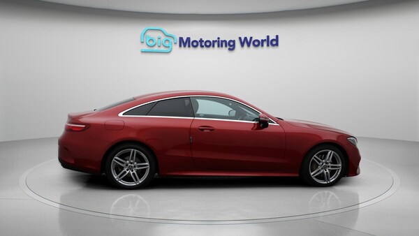 Used Mercedes-Benz E Class 2020 for sale - 76270959: Photo 9