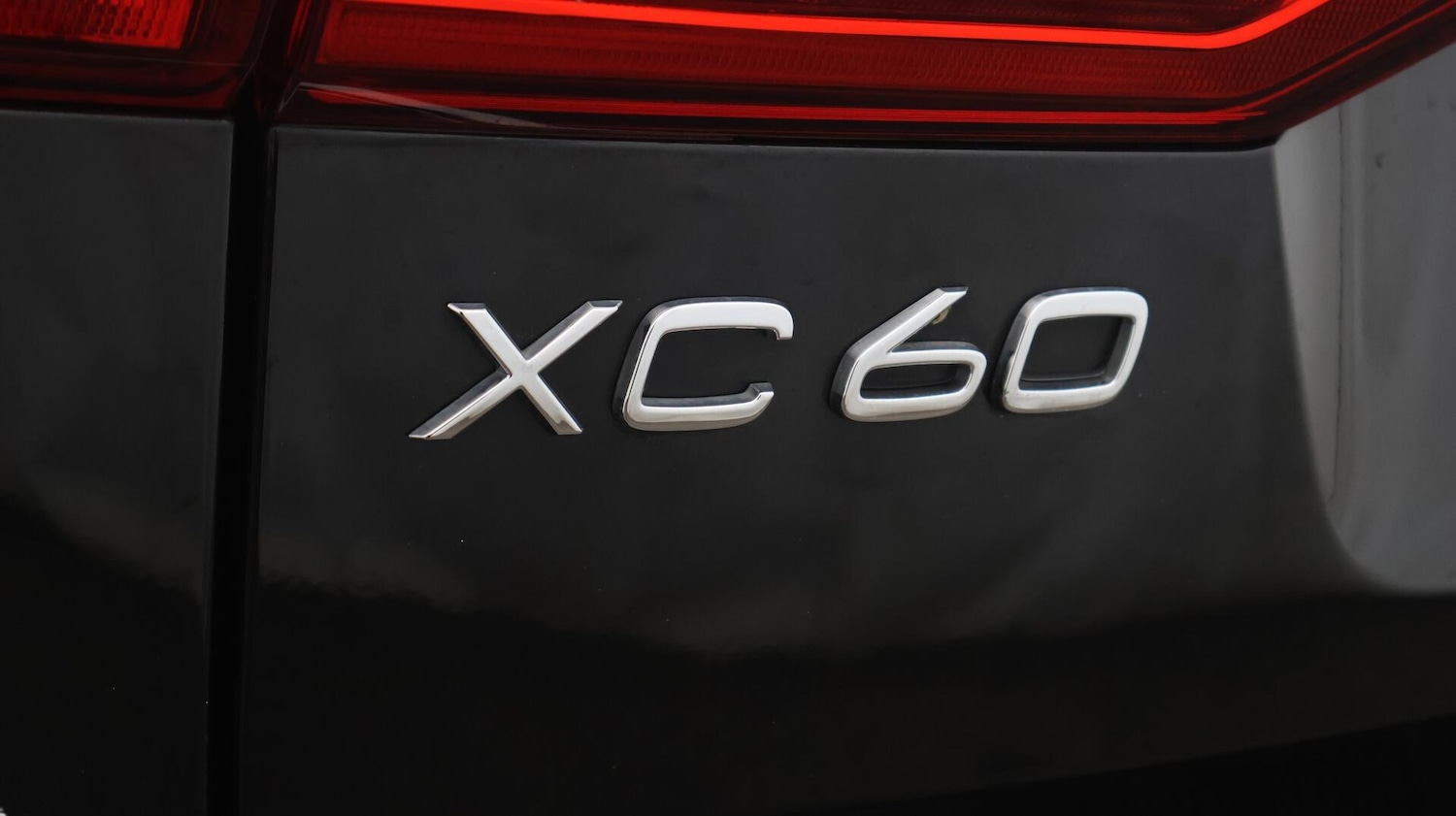 Used Volvo XC60 2022 for sale - 76633677: Photo 22