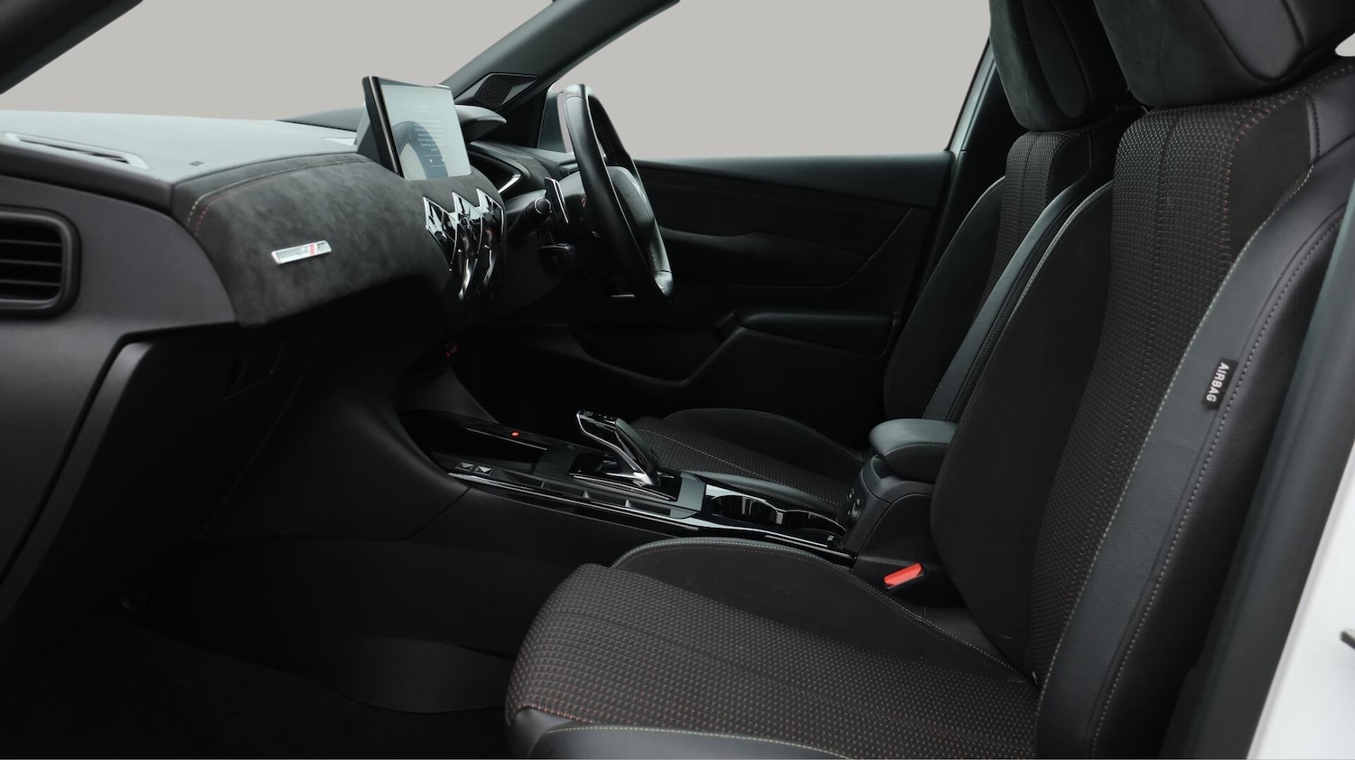 Used DS Automobiles DS 3 Crossback 2022 for sale - 76294459: Photo 15