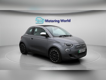 Used Fiat 500e C 2022 for sale - 75978946: Photo