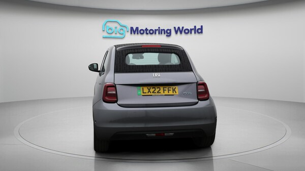 Used Fiat 500e C 2022 for sale - 75978946: Photo 7