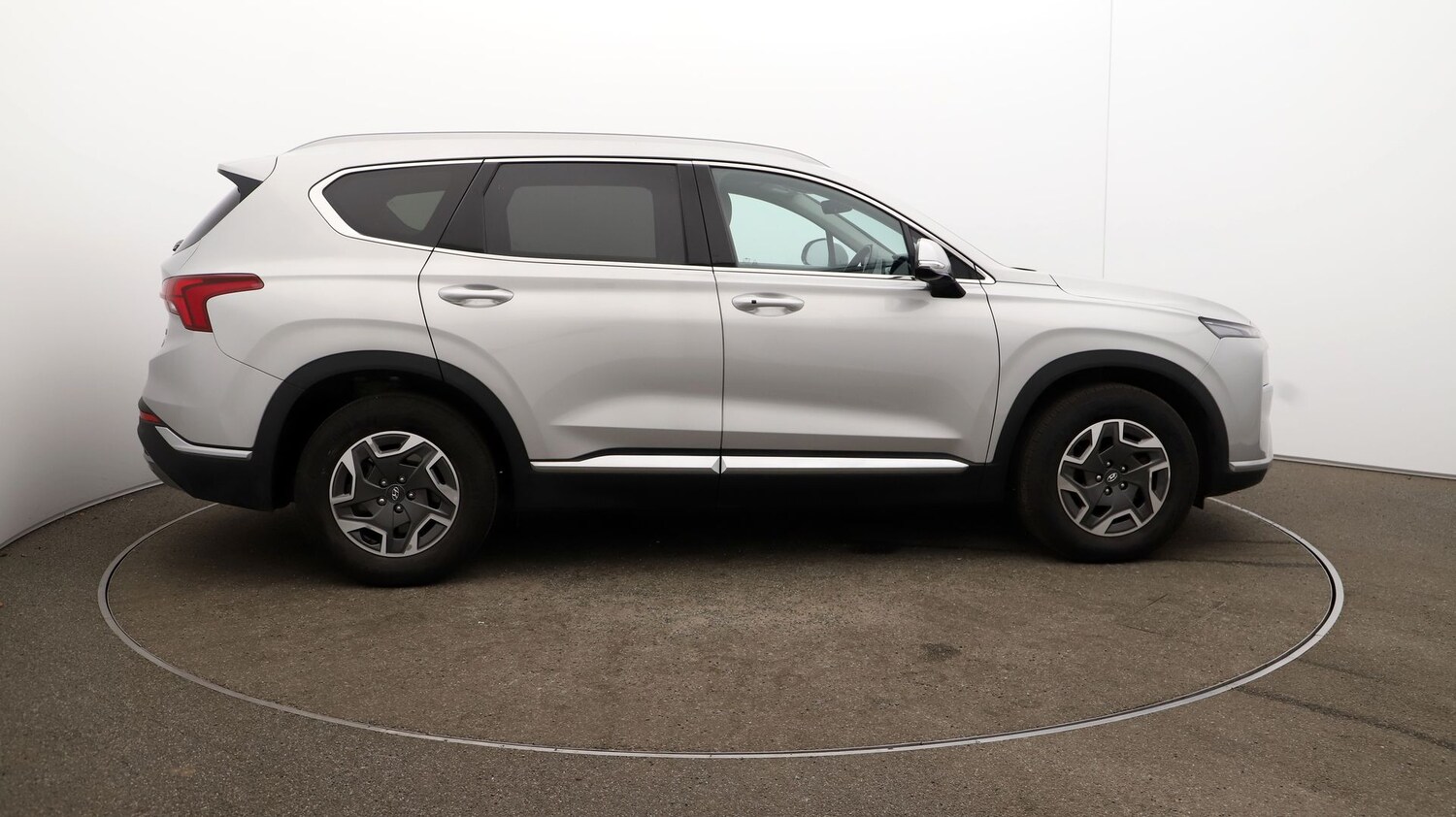 Used Hyundai Santa Fe for sale - 76808679: Photo 44