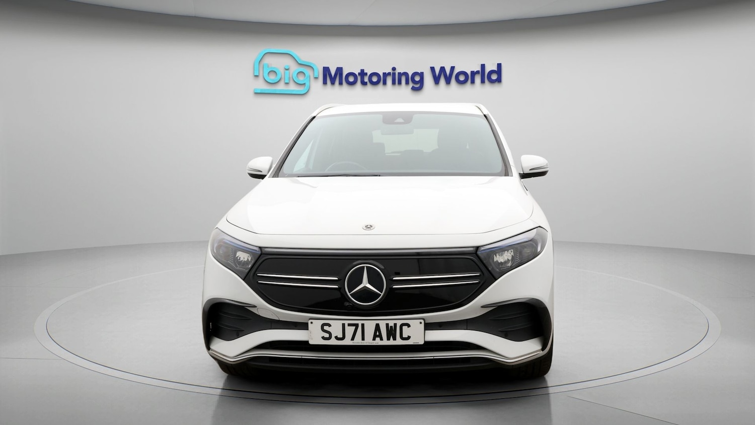 Used Mercedes-Benz EQA 2021 for sale - 77654435: Photo 2