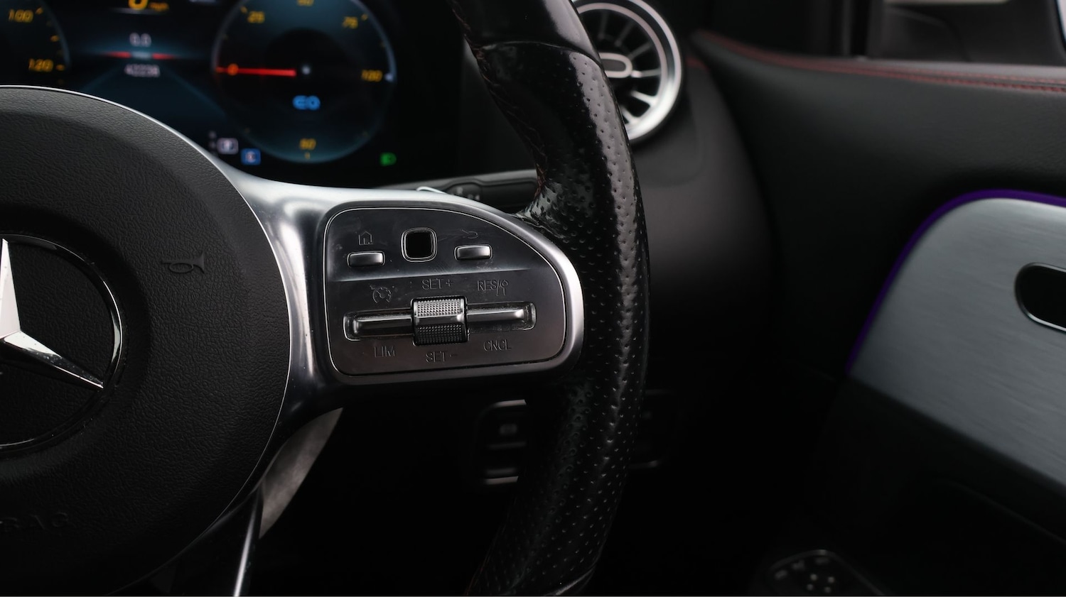 Used Mercedes-Benz EQA 2021 for sale - 77654435: Photo 24