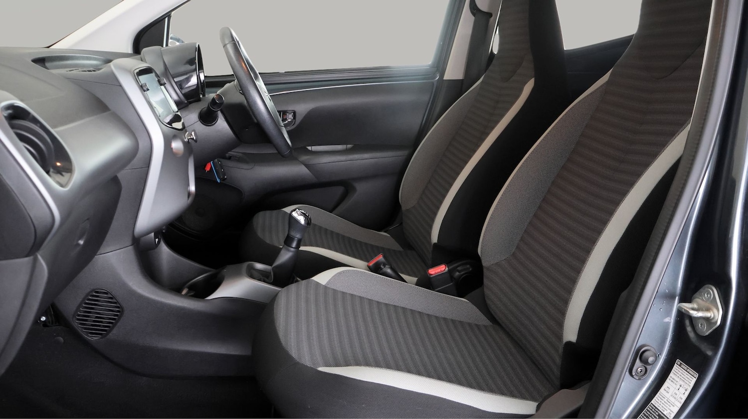 Used Toyota AYGO 2019 for sale - 78070162: Photo 13