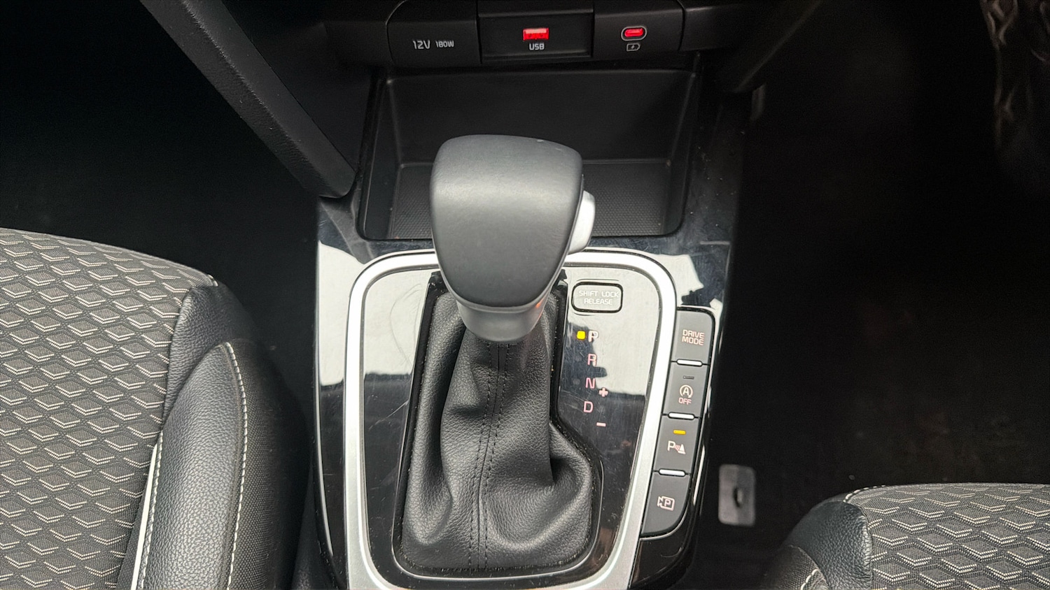 Used Kia Ceed 2023 for sale - 77915815: Photo 25