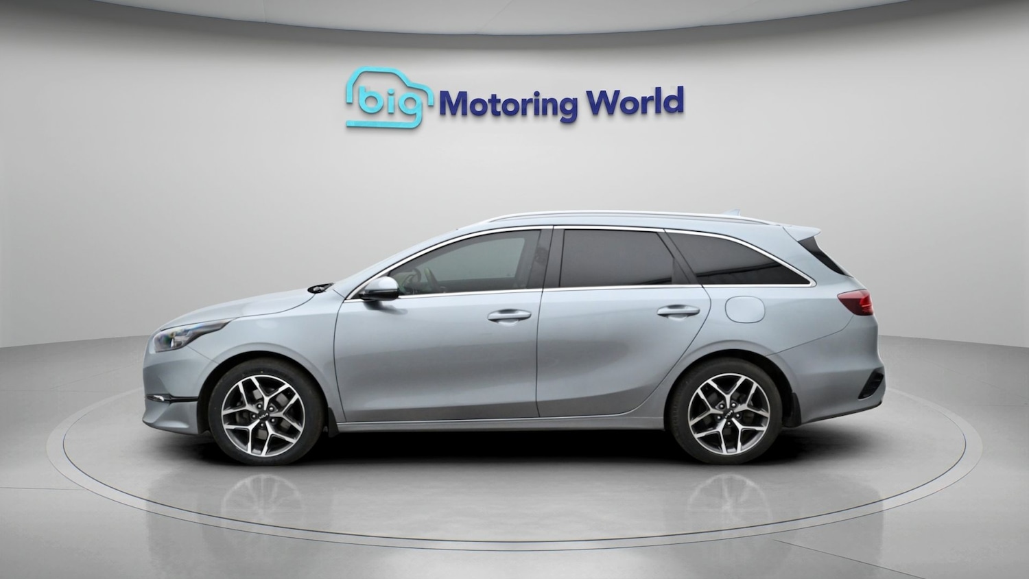 Used Kia Ceed 2023 for sale - 77915815: Photo 4