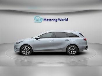 Used Kia Ceed 2023 for sale - 77915815: Photo