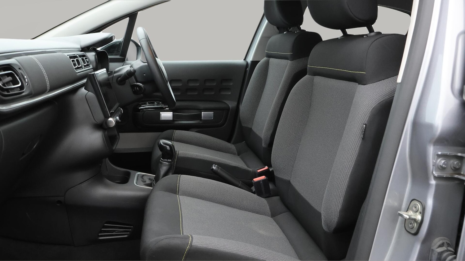 Used Citroen C3 2023 for sale - 76657867: Photo 15