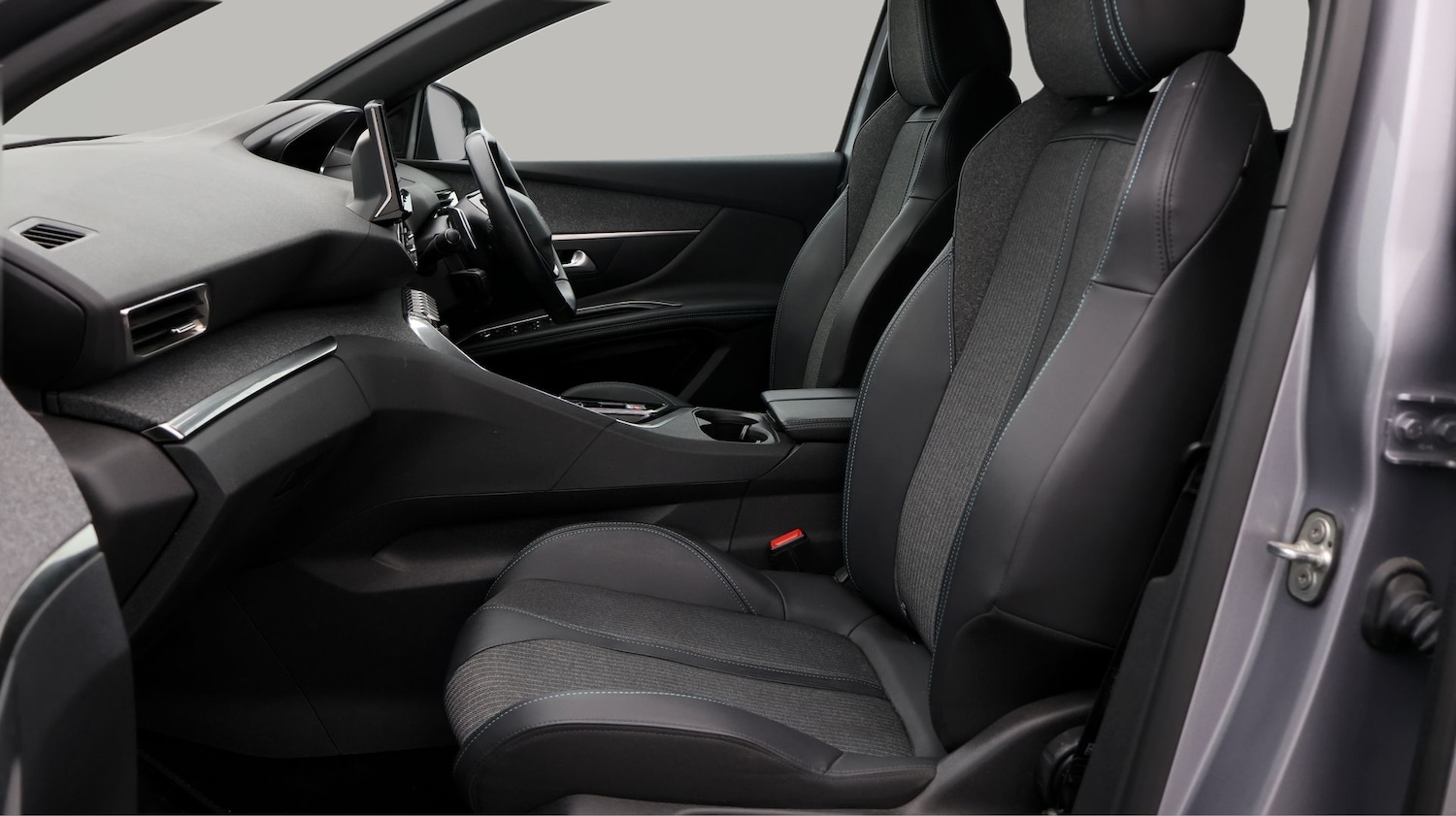 Used Peugeot 3008 2023 for sale - 77580994: Photo 14