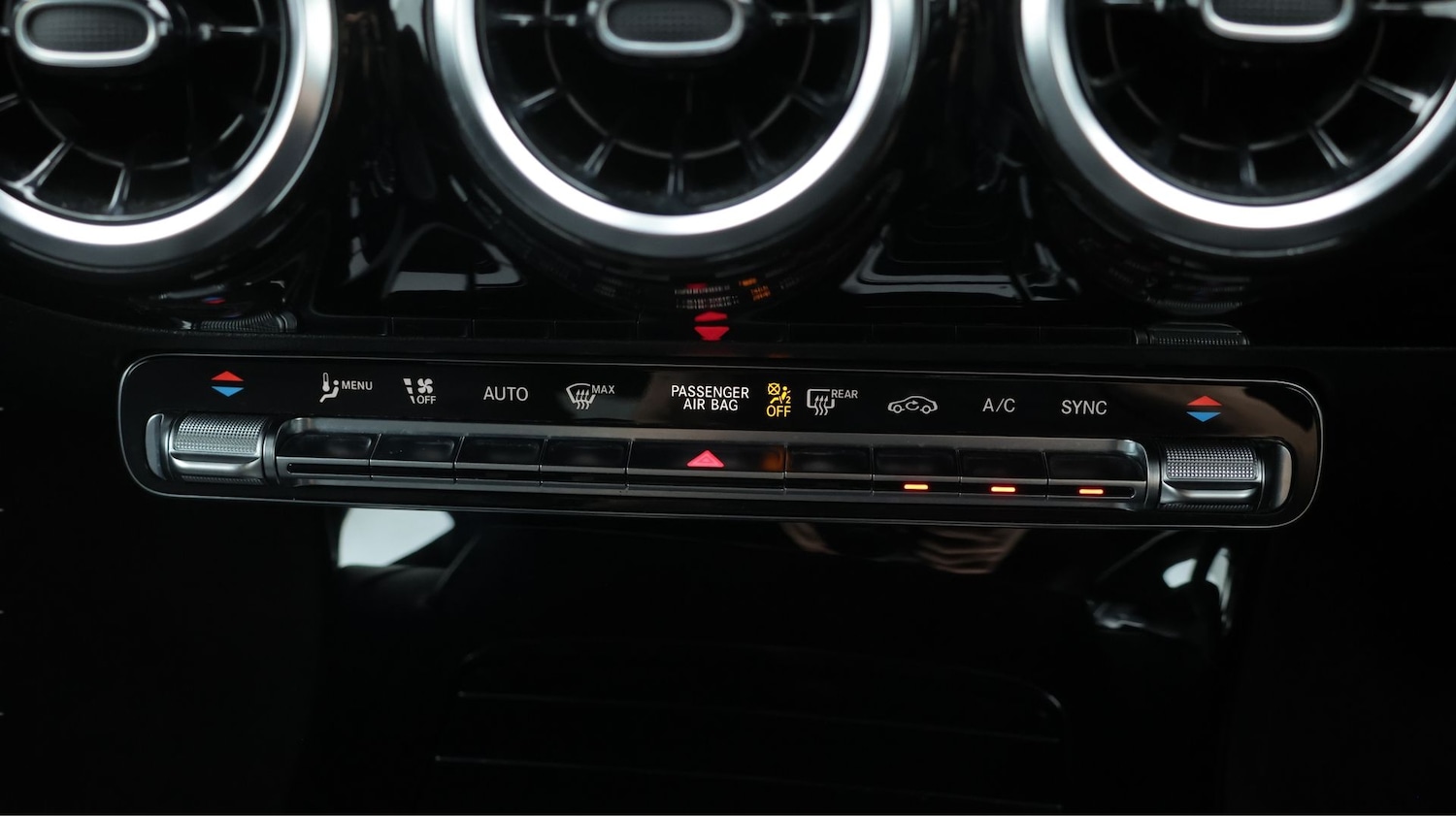 Used Mercedes-Benz CLA 2022 for sale - 77312970: Photo 12