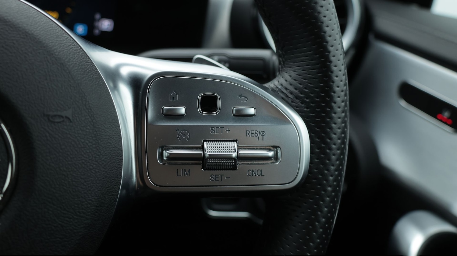 Used Mercedes-Benz CLA 2022 for sale - 77312970: Photo 24