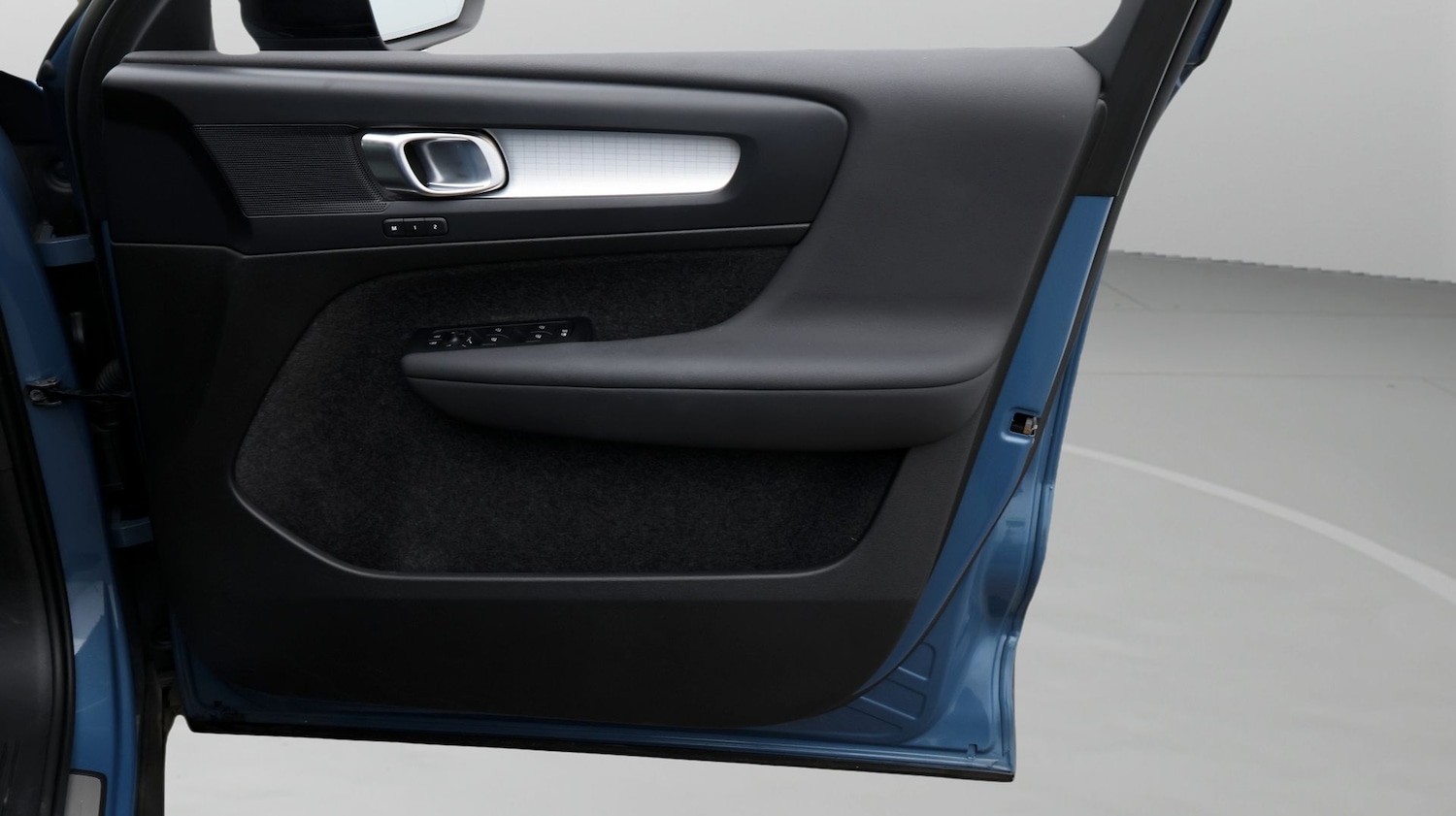 Used Volvo XC40 2022 for sale - 77763269: Photo 15