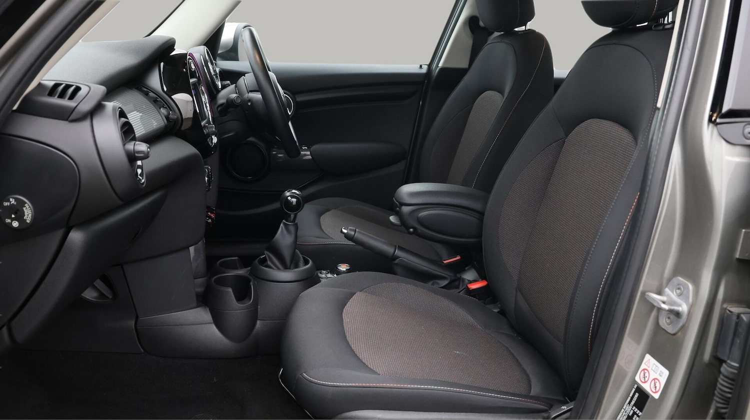 Used MINI Hatch 2019 for sale - 76549594: Photo 15