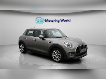 Used MINI Hatch 2019 for sale - 76549594: Photo