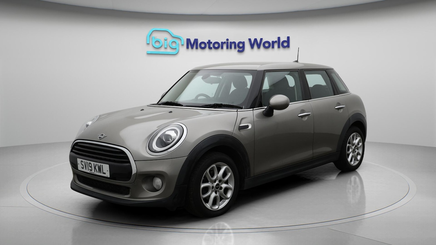 Used MINI Hatch 2019 for sale - 76549594: Photo 4