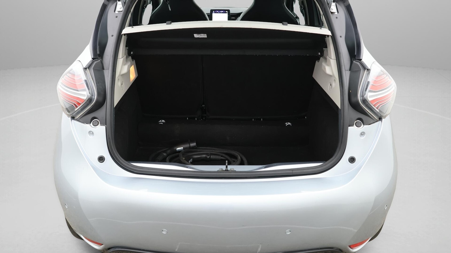 Used Renault Zoe 2021 for sale - 76152943: Photo 2