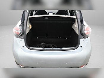 Used Renault Zoe 2021 for sale - 76152943: Photo 2