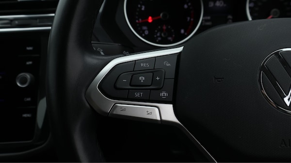 Used Volkswagen Tiguan 2022 for sale - 76031526: Photo 25