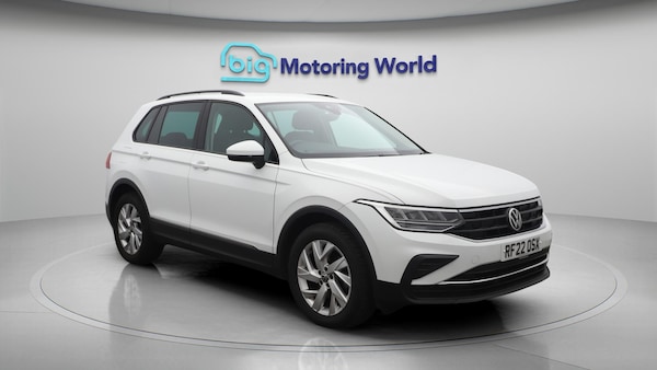Used Volkswagen Tiguan 2022 for sale - 76031526: Photo 2