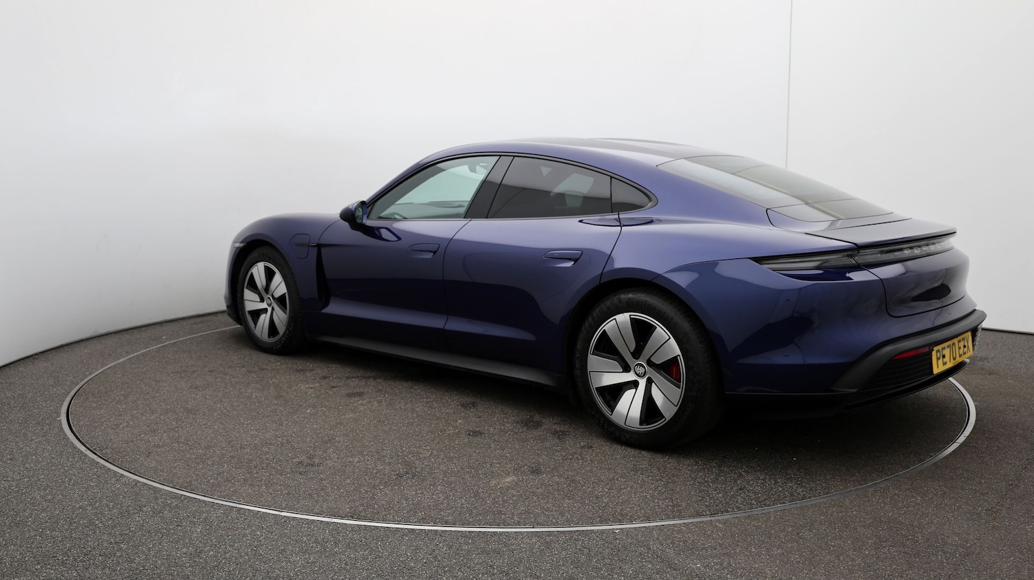 Used Porsche Taycan 2020 for sale - 76808945: Photo 29