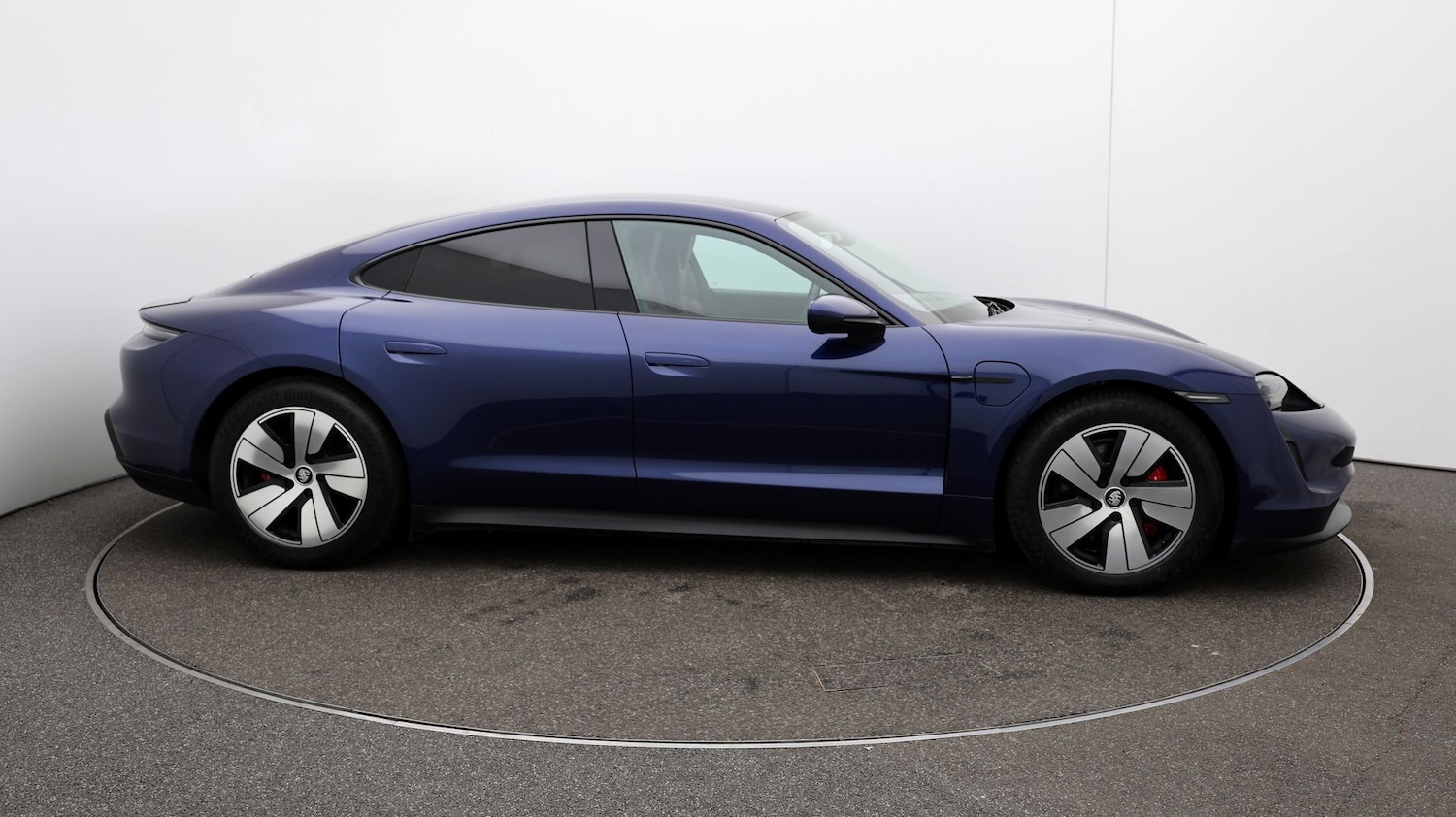 Used Porsche Taycan 2020 for sale - 76808945: Photo 43