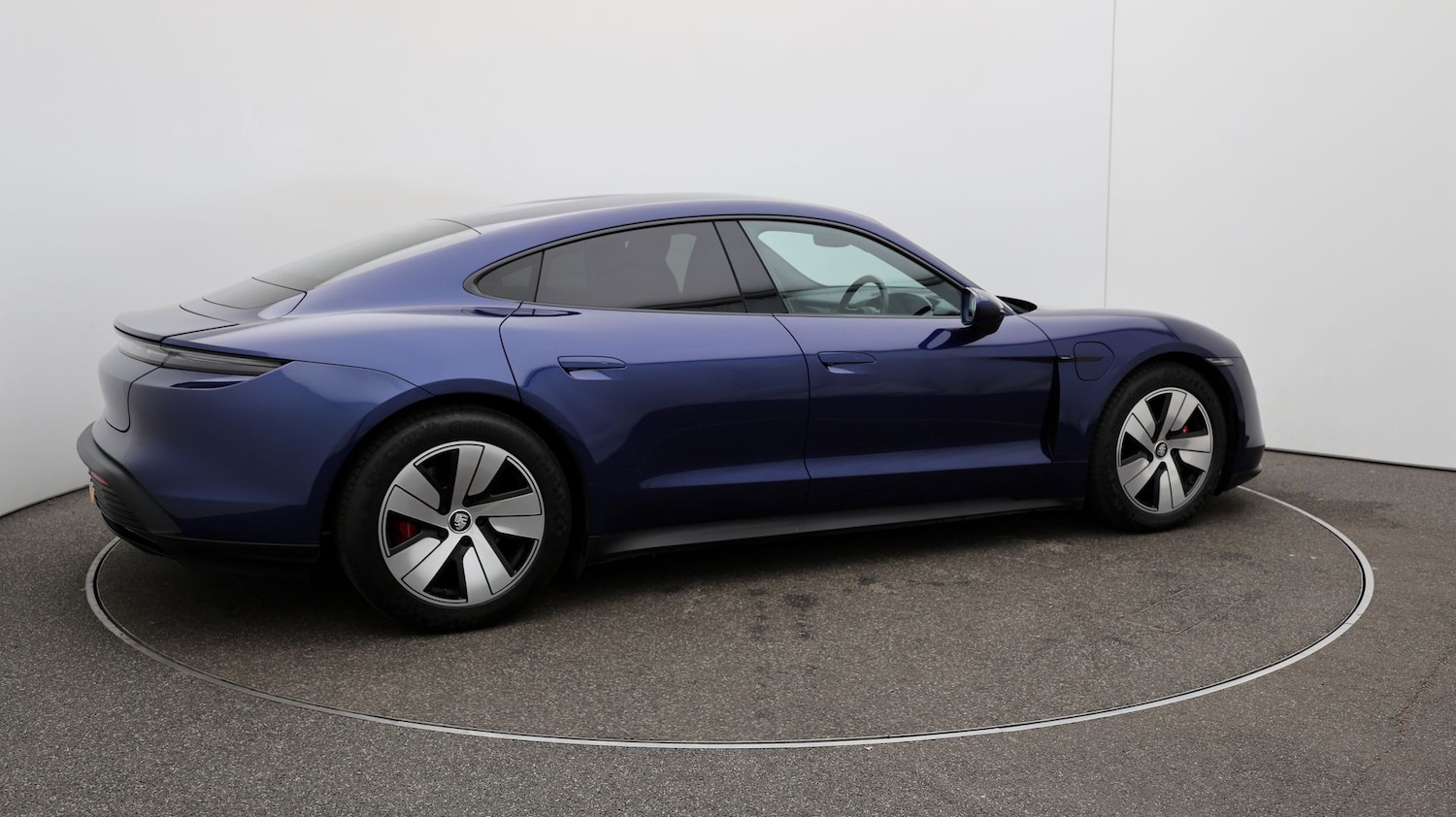 Used Porsche Taycan 2020 for sale - 76808945: Photo 46