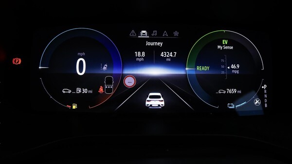 Used Renault Arkana 2023 for sale - 75623327: Photo 11