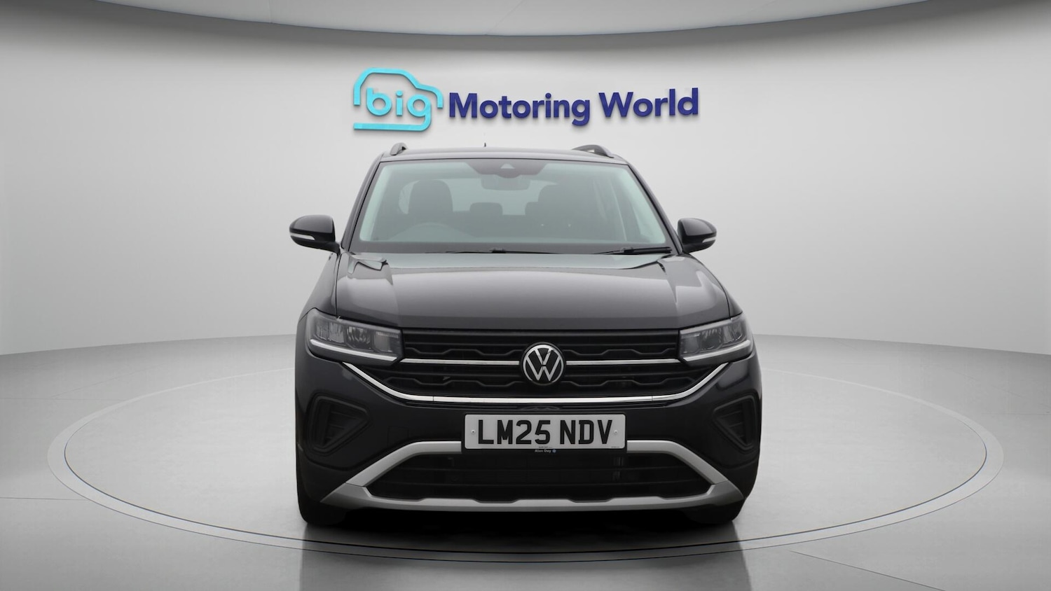 Used Volkswagen T-Cross 2025 for sale - 76457257: Photo 3