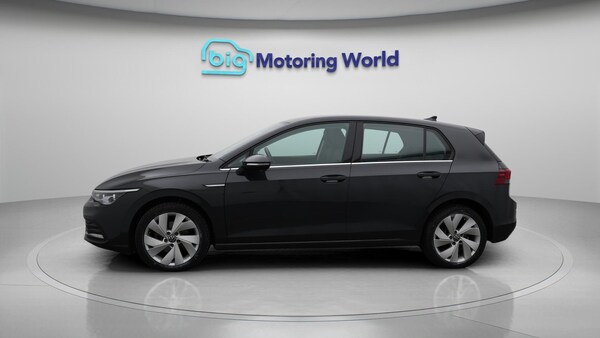 Used Volkswagen Golf 2022 for sale - 76109068: Photo 5