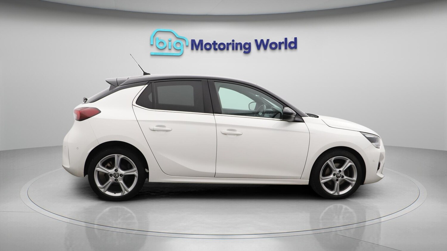 Used Vauxhall Corsa 2022 for sale - 76084923: Photo 9