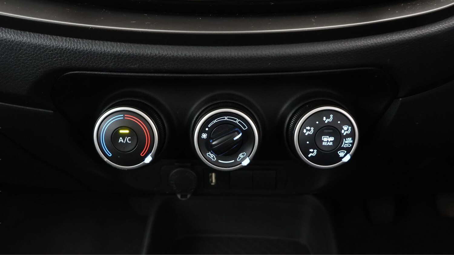 Used Toyota Aygo X 2022 for sale - 77846346: Photo 11