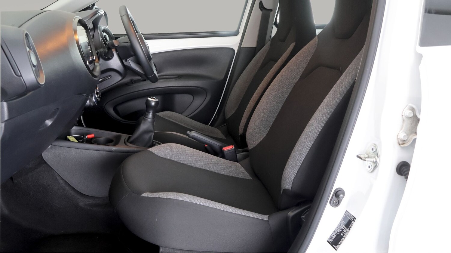 Used Toyota Aygo X 2022 for sale - 77846346: Photo 13