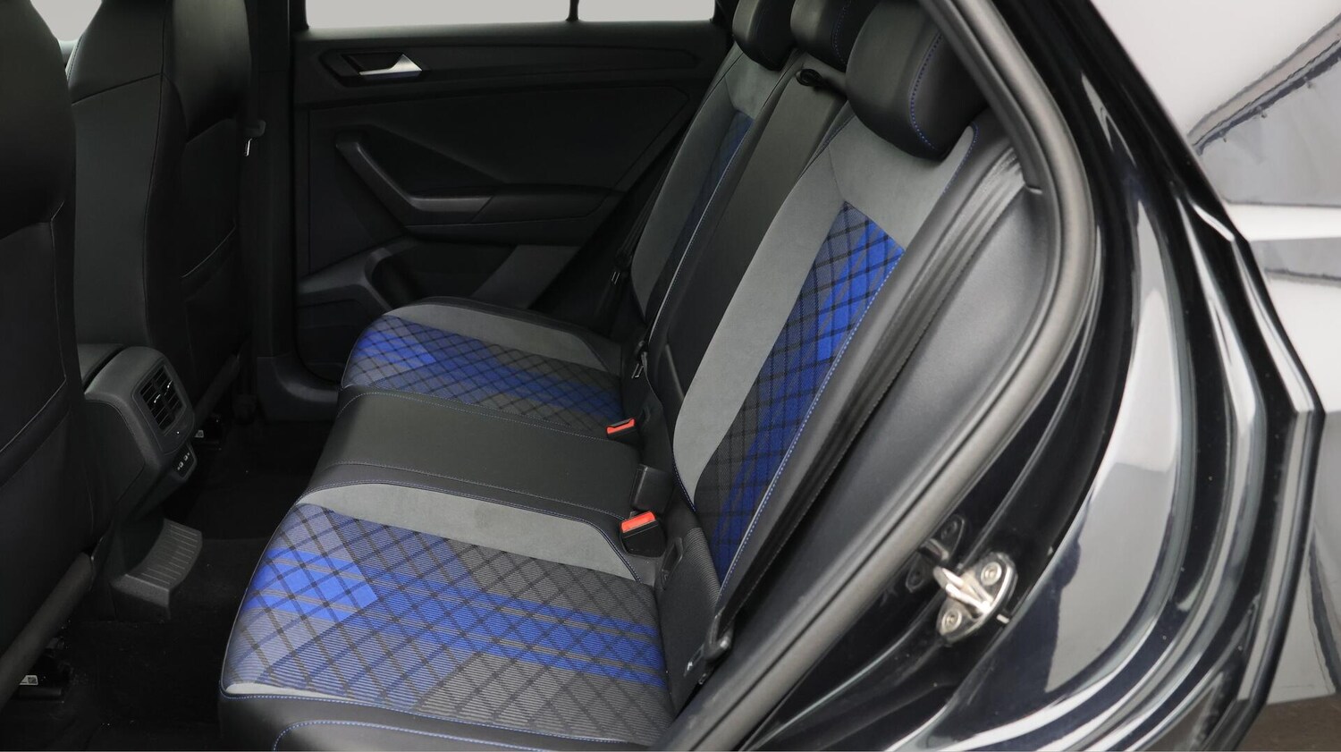 Used Volkswagen T-Roc 2022 for sale - 76499451: Photo 17